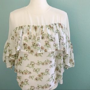Walter baker floral ruffle blouse size small